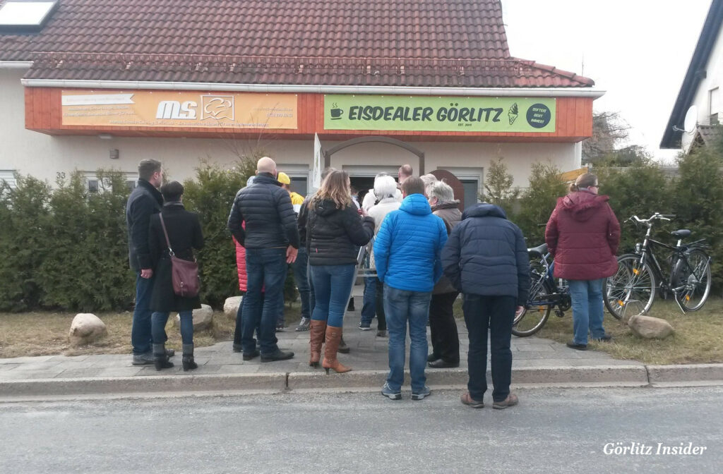 Eisdealer-Koenigshufen-Goerlitz-Eroeffnung-31.3.2018